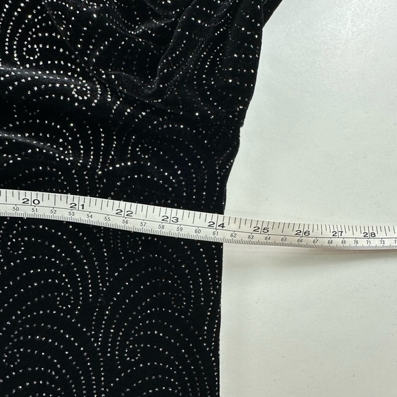 Notations Black Velvet Metallic Top Women’s 1X Hi-Low Long Sleeve Evening Blouse - Picture 5 of 9